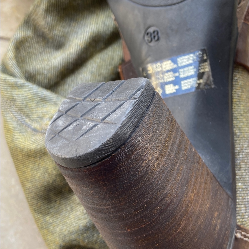 Diesel Green and Brown Heeled Boots - Picture 2 of 8